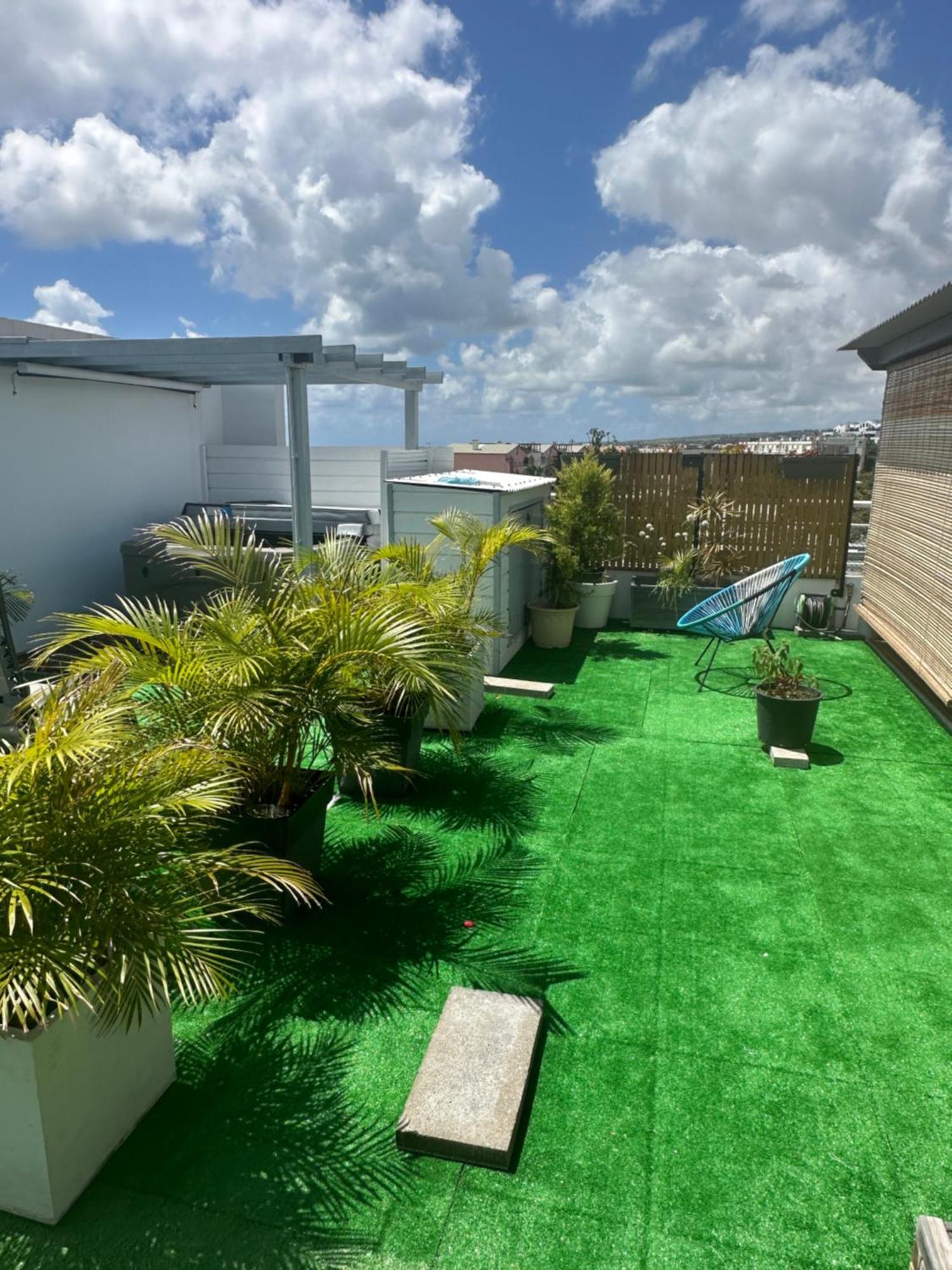 Apartmán Appart'Eden : Vue Panoramique Sur Saint-Denis Sainte-Clotilde Exteriér fotografie